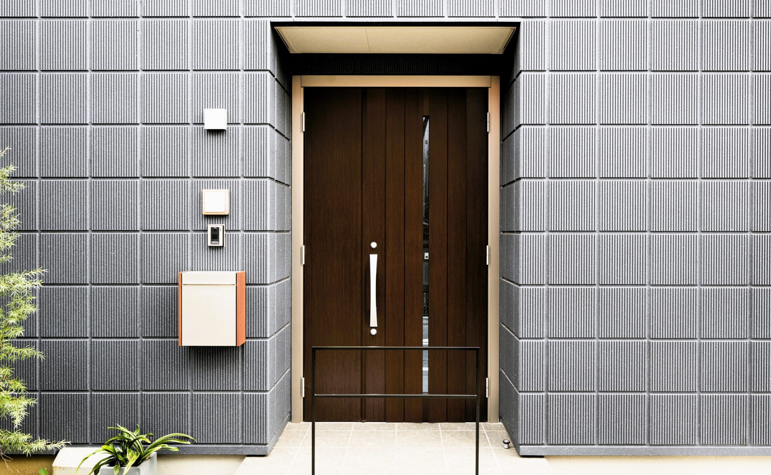 Unlocking the Door Dilemma: Prehung vs. Slab Doors