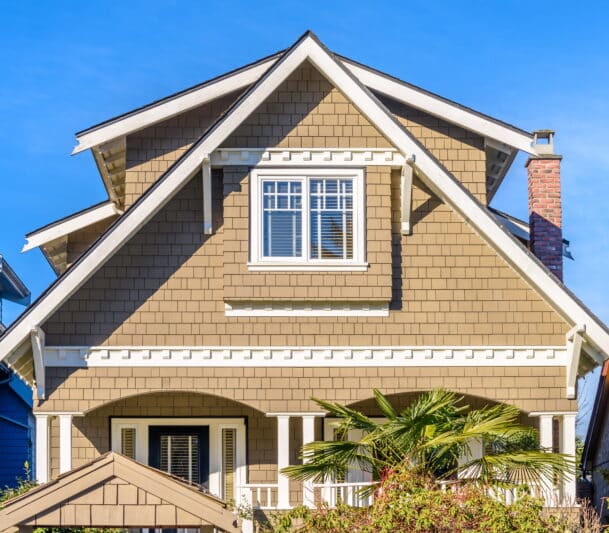 Traditional brown house with replacement windows in Pickering